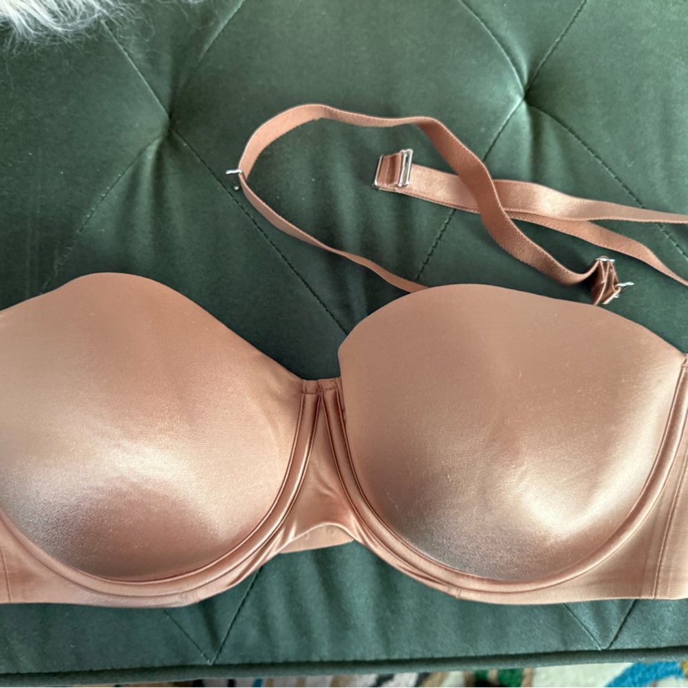 Elegant Tan Strapless Bra